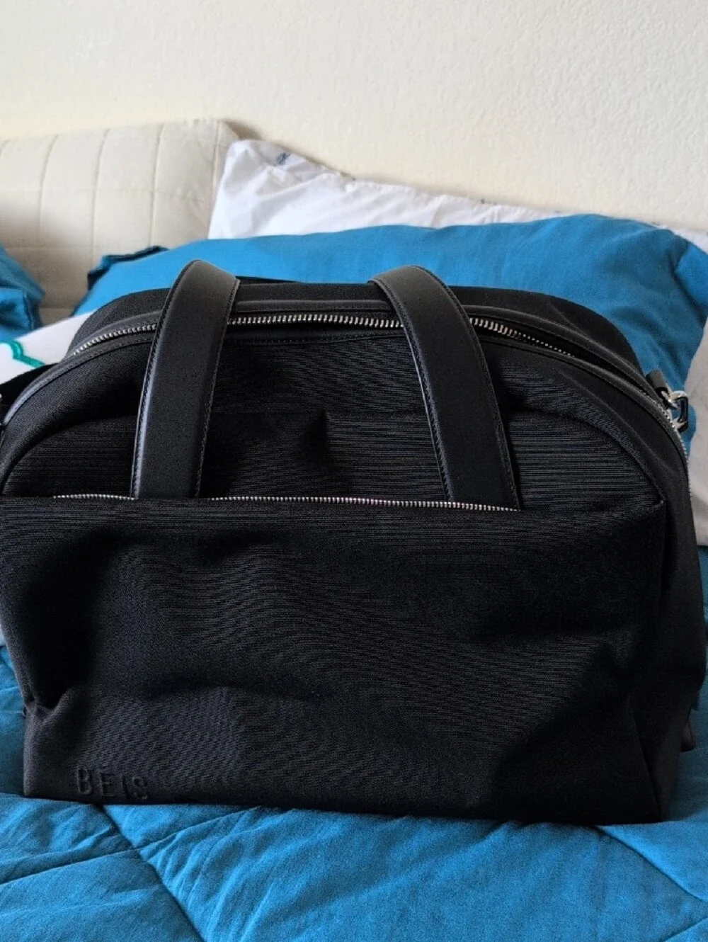 BEIS The Duffle In Black